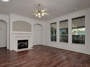 7 Coachman Ridge Place, The Woodlands TX 77382