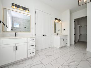 1932 Hoskins Drive, Houston TX 77080