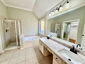 10435 Claybrook Drive, Houston TX 77089