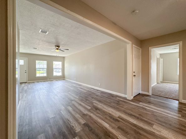 6219 Reed Road, Houston TX 77087