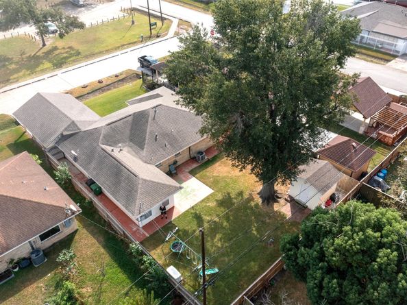 4607 Cetti Street, Houston TX 77009