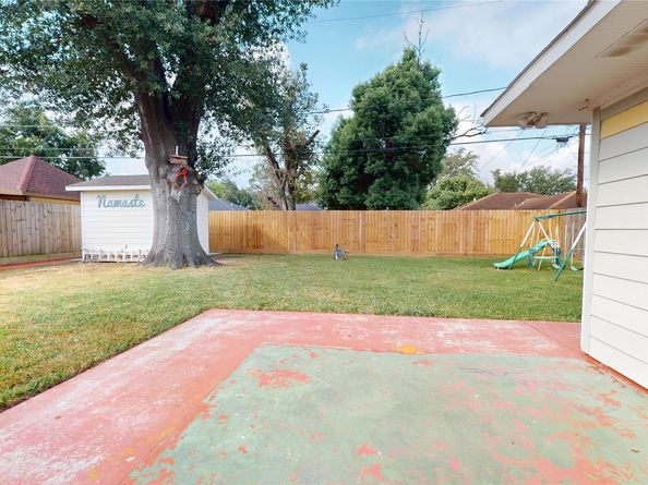 4607 Cetti Street, Houston TX 77009