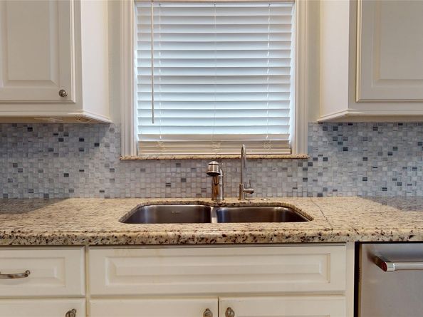 4607 Cetti Street, Houston TX 77009