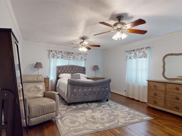 4607 Cetti Street, Houston TX 77009