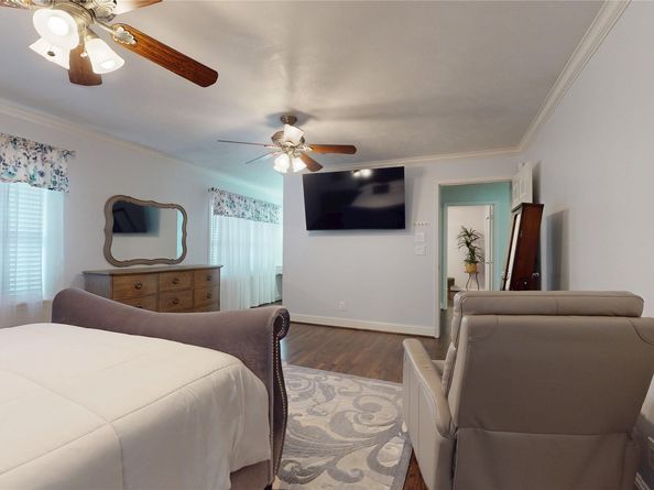 4607 Cetti Street, Houston TX 77009