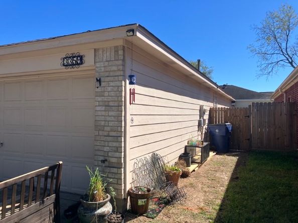 3359 Strong Winds Drive, Houston TX 77014