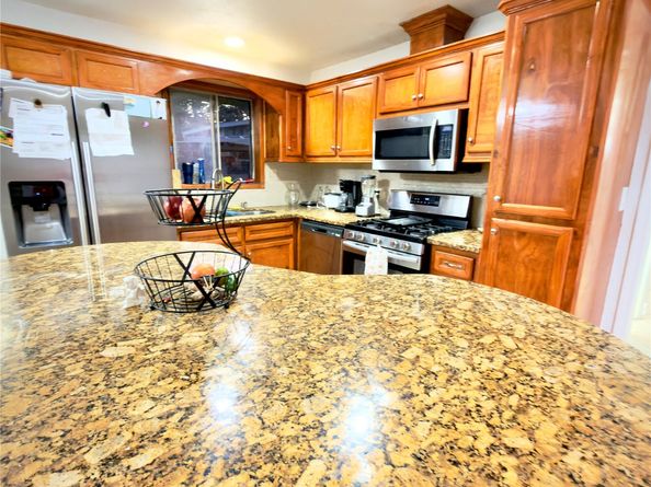 6406 Tall Willow Drive, Houston TX 77088