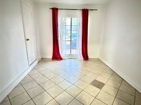 6406 Tall Willow Drive, Houston TX 77088