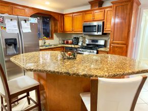 6406 Tall Willow Drive, Houston TX 77088