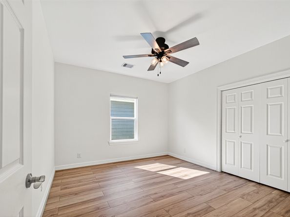 716 Zoe Street, Houston TX 77020