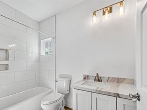 716 Zoe Street, Houston TX 77020