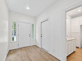 716 Zoe Street, Houston TX 77020