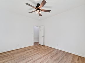 716 Zoe Street, Houston TX 77020