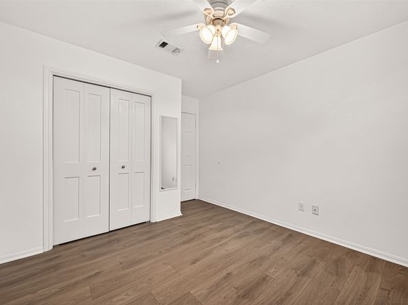 8526 Greenleaf Lake Drive, Houston TX 77095