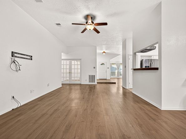 8526 Greenleaf Lake Drive, Houston TX 77095