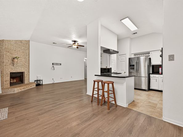 8526 Greenleaf Lake Drive, Houston TX 77095