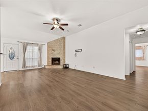 8526 Greenleaf Lake Drive, Houston TX 77095