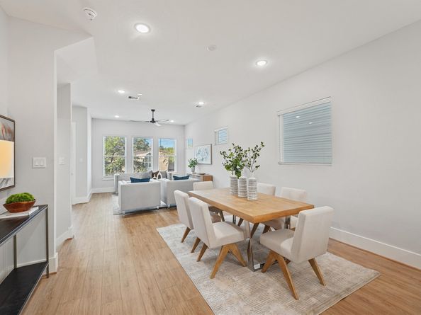 1206 Moody Street, Houston TX 77009