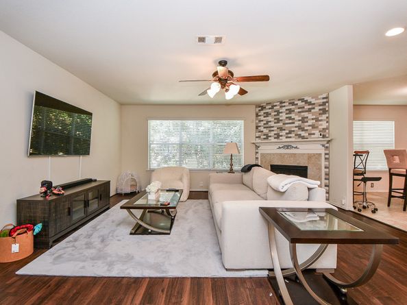 13600 Breton Ridge Street 16B, Houston TX 77070