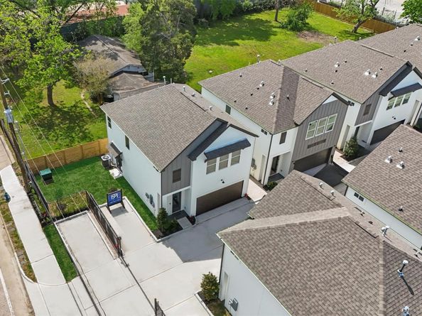 2131 Blalock Road G, Houston TX 77080