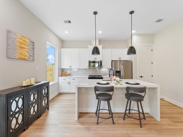 2131 Blalock Road G, Houston TX 77080