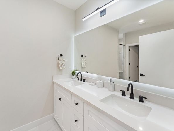 2131 Blalock Road G, Houston TX 77080