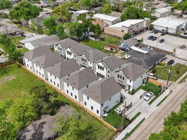 2131 Blalock Road G, Houston TX 77080