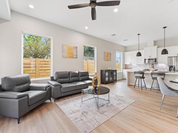 2131 Blalock Road G, Houston TX 77080