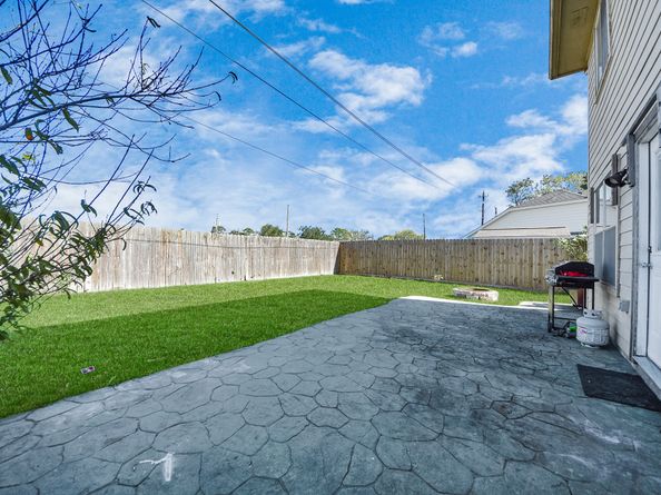 16227 Affirmed Way, Friendswood TX 77546