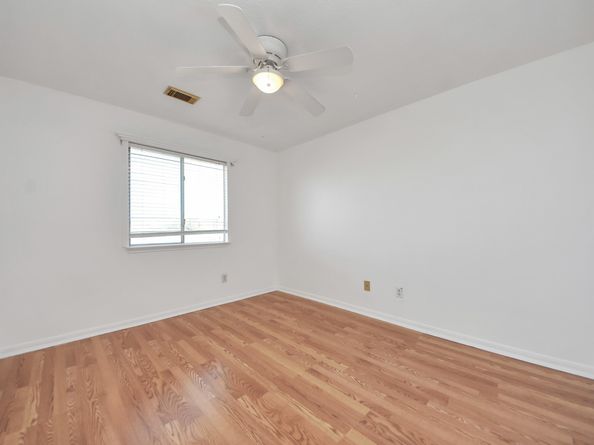 16227 Affirmed Way, Friendswood TX 77546