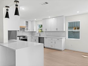 5826 Dumfries Drive, Houston TX 77096