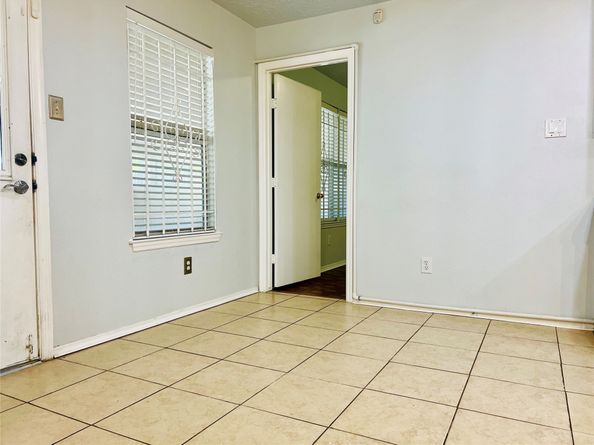 5914 Dream Court, Houston TX 77085