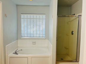 5914 Dream Court, Houston TX 77085