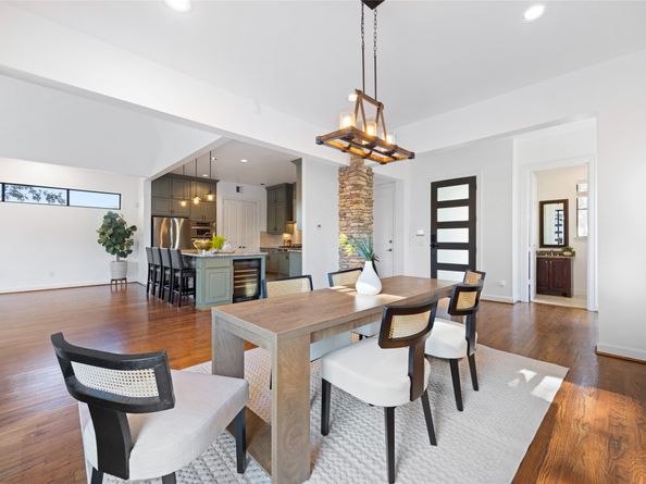 1106 Timbergrove Lane, Houston TX 77008