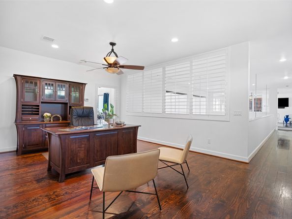 1106 Timbergrove Lane, Houston TX 77008