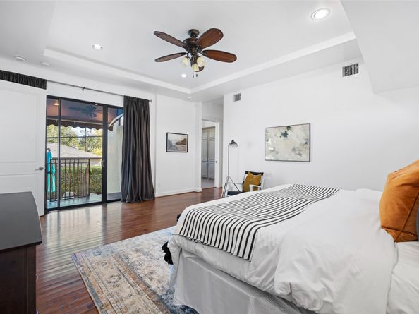 1106 Timbergrove Lane, Houston TX 77008