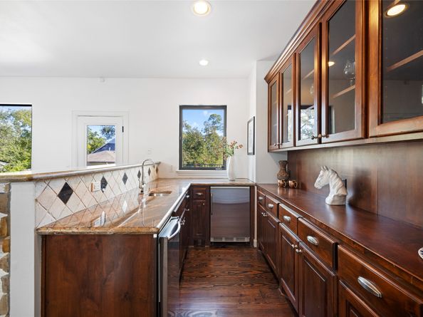 1106 Timbergrove Lane, Houston TX 77008