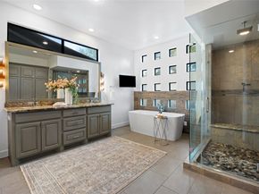 1106 Timbergrove Lane, Houston TX 77008