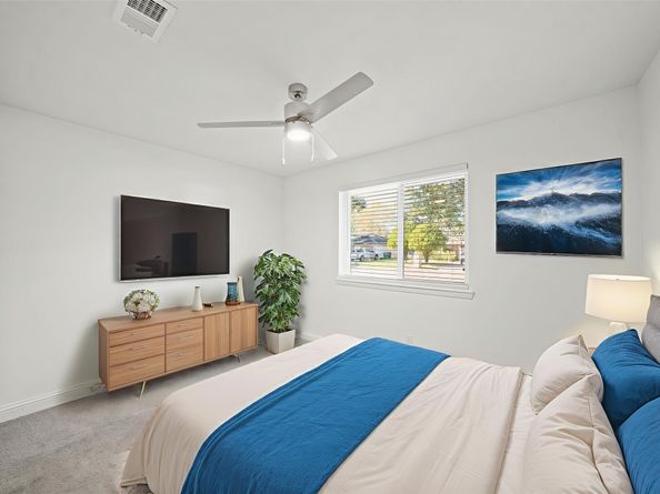 15150 Dogwood Tree Street, Houston TX 77060