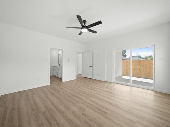 7817 Beckley Street A/B, Houston TX 77088