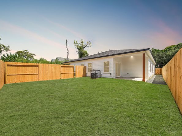 7817 Beckley Street A/B, Houston TX 77088