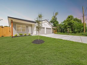 7817 Beckley Street A/B, Houston TX 77088