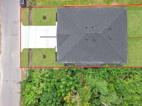 7817 Beckley Street A/B, Houston TX 77088