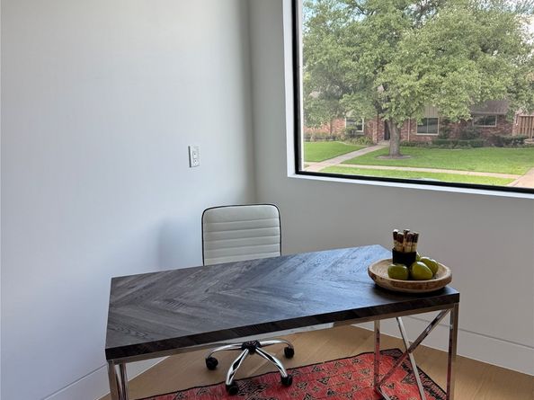 5055 Yarwell Drive, Houston TX 77096