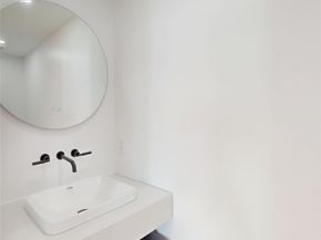 5055 Yarwell Drive, Houston TX 77096