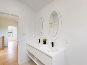 5055 Yarwell Drive, Houston TX 77096