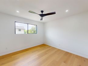 5055 Yarwell Drive, Houston TX 77096