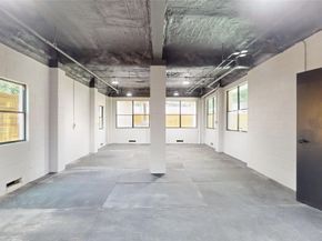 5055 Yarwell Drive, Houston TX 77096