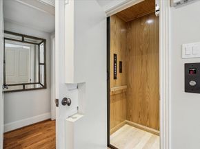 5602 Indian Circle, Houston TX 77056