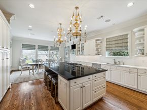 5602 Indian Circle, Houston TX 77056